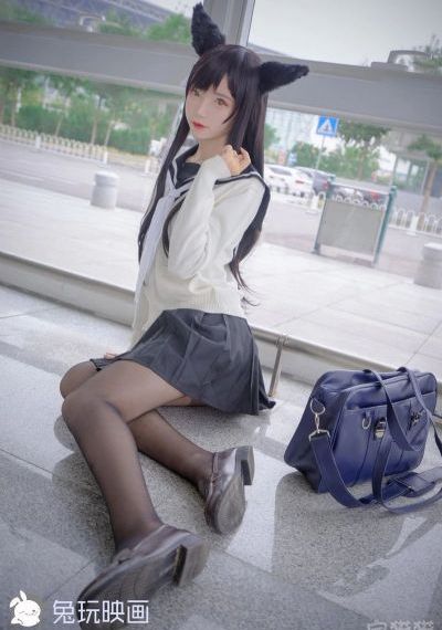 女教师教室hd在线观看