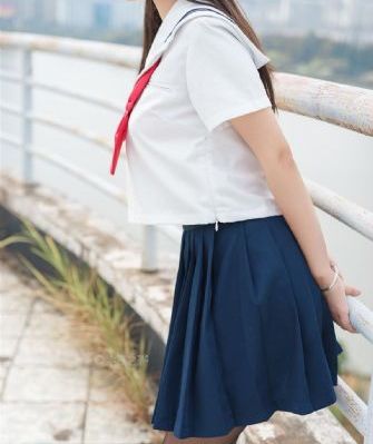 情侣奴伺候女王